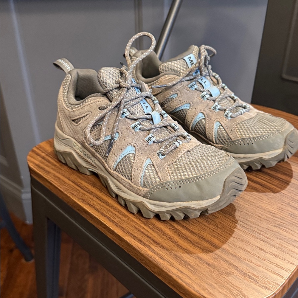 MERRELL WOMEN'S MOAB HIKING SHOE, SMOKE, 7.0